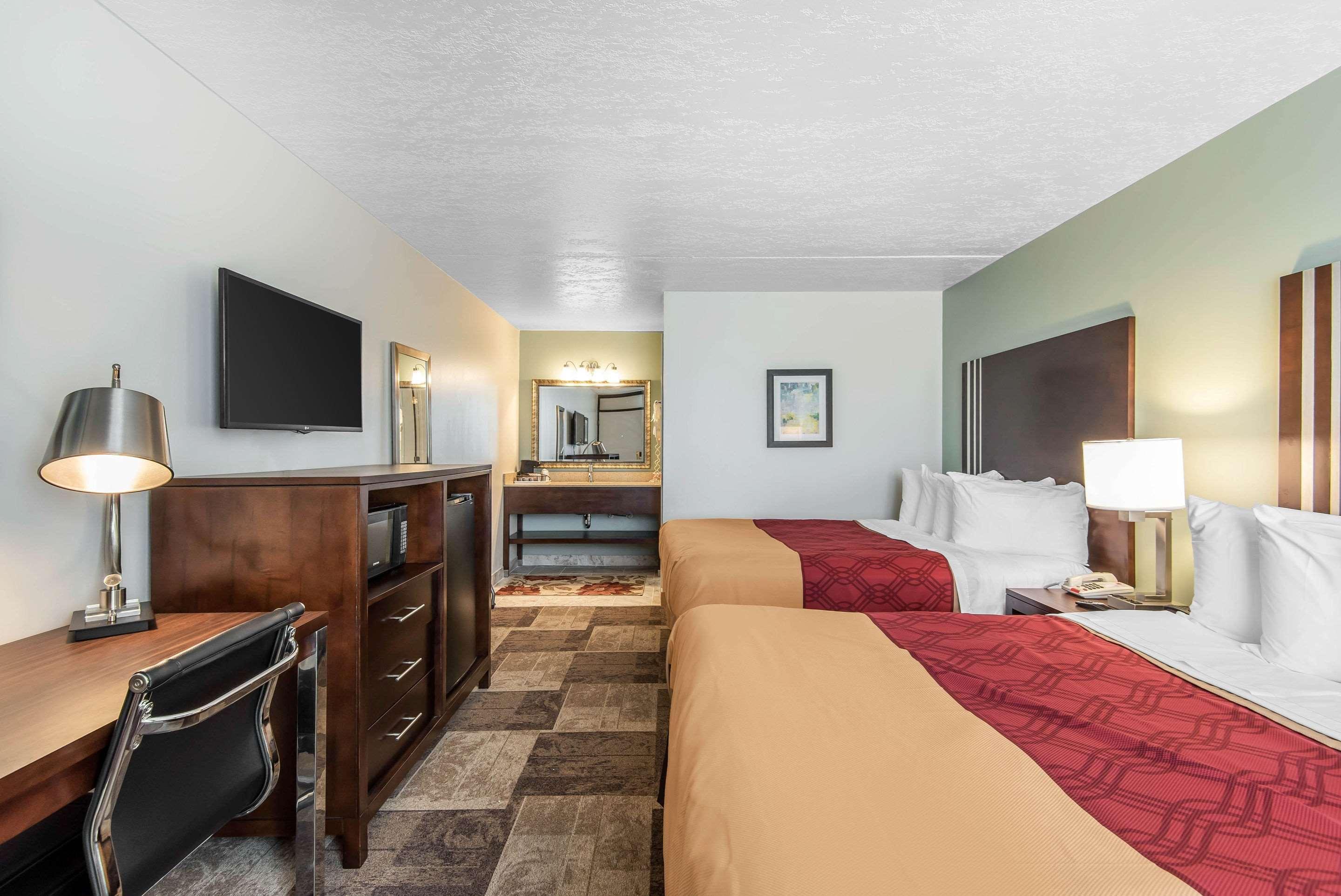 Econo Lodge Oak Grove-Blue Springs Dış mekan fotoğraf