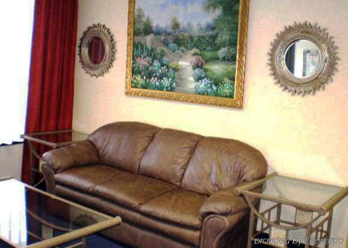 Econo Lodge Oak Grove-Blue Springs Dış mekan fotoğraf