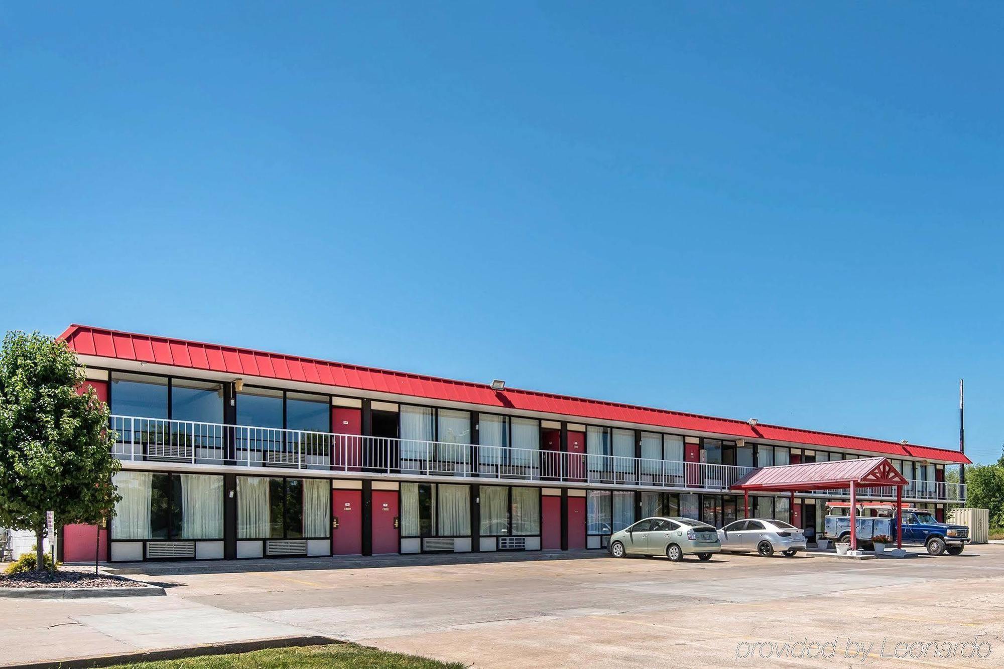 Econo Lodge Oak Grove-Blue Springs Dış mekan fotoğraf